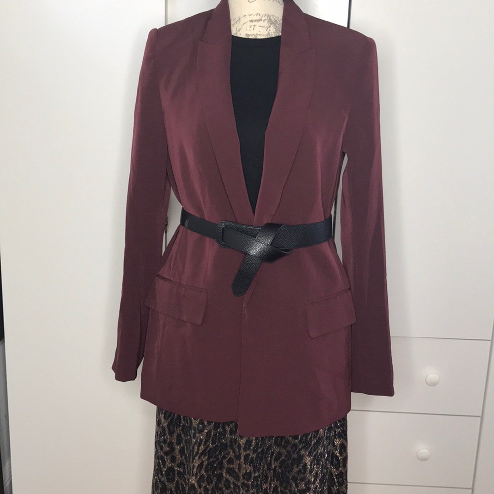 Nwt h&m blazer, no belt included